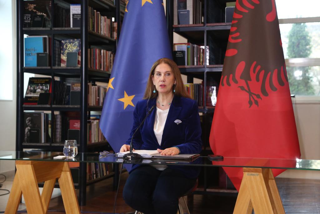 ministry of tourism albania