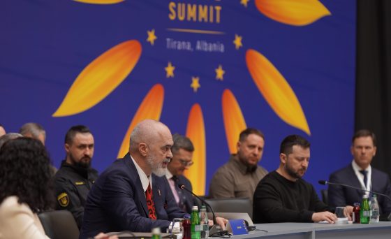 Kryeministri Edi Rama dhe Presidenti i Ukrainës Volodymyr Zelenskyy bashkëdrejtojnë Samitin “Ukrainë – Europa Juglindore”