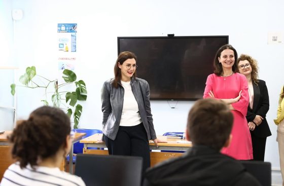 Aktiviteti përmbyllës i projektit pilot “Fibsat”, Muzhaqi: “Projekte inovative në edukimin financiar për fuqizimin e të rinjve”