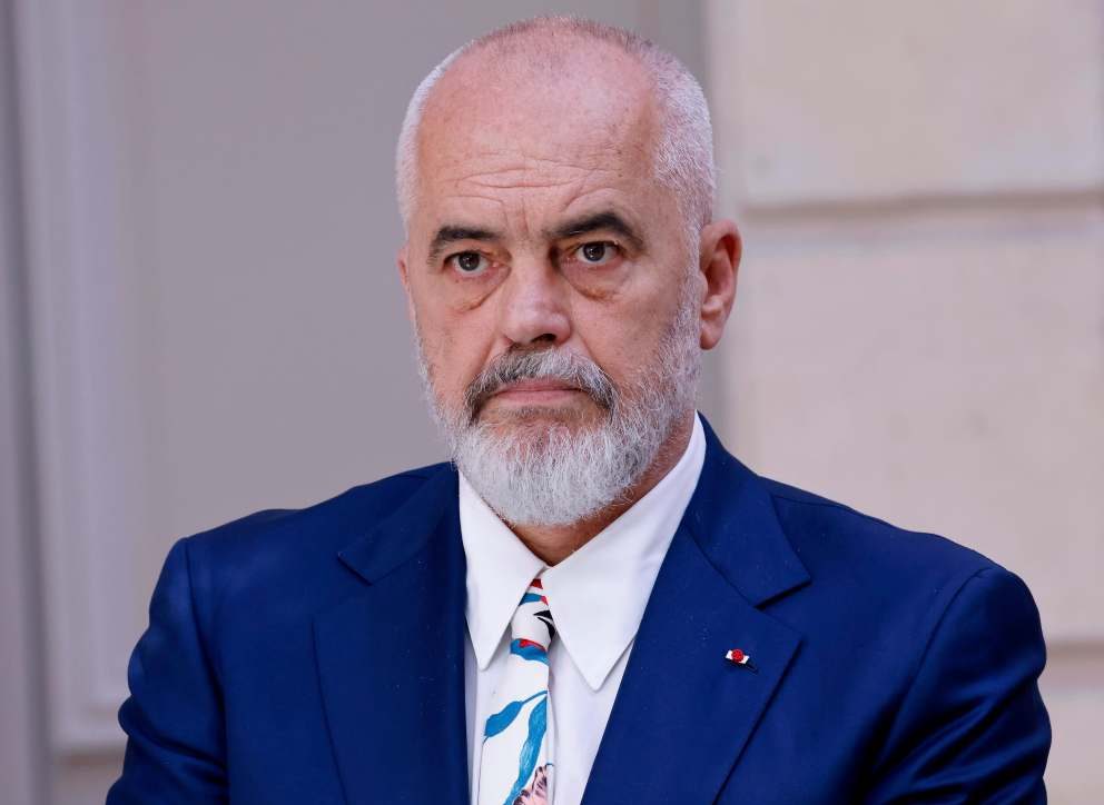 Kryeministri Edi Rama: Sfidë e madhe me zjarret – mirënjohje për trimërinë në terren, zero tolerancë për shkaktarët