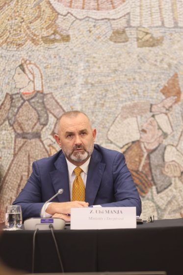 Minister of Justice Presents New Legal Package for Protection and Control of the Territory