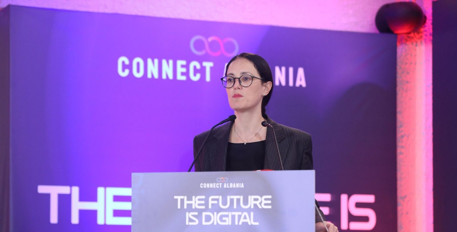 Ibrahimaj: Reduktimi i cash-it dhe zgjerimi i pagesave digjitale, prioritet kombëtar për transformimin ekonomik