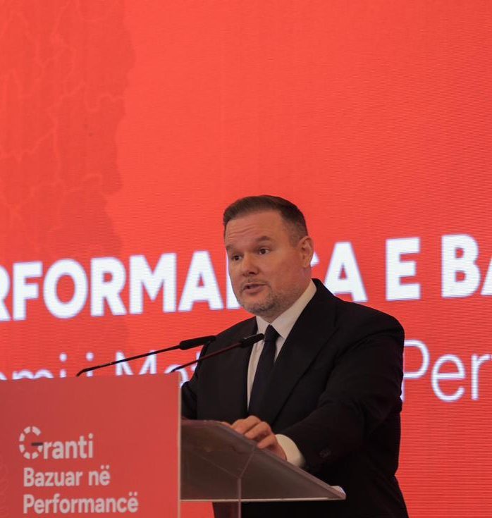 Demo: Të ardhurat e bashkive janë trefishuar, performanca vendore afrohet me standardet evropiane