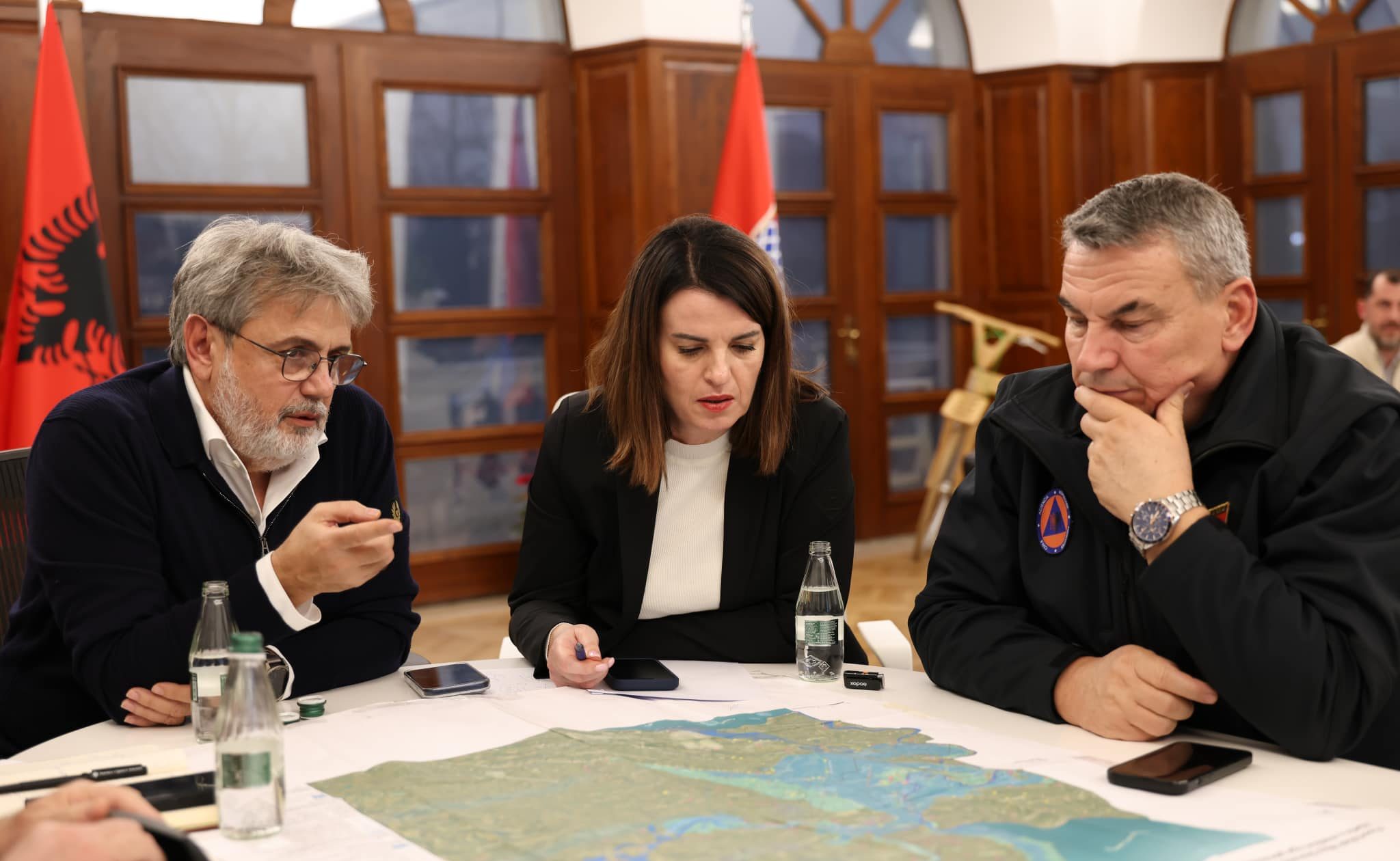 Koçiu: Policia e Shtetit në gatishmëri të plotë për menaxhimin e qarkullimit në akset me borë dhe ngrica