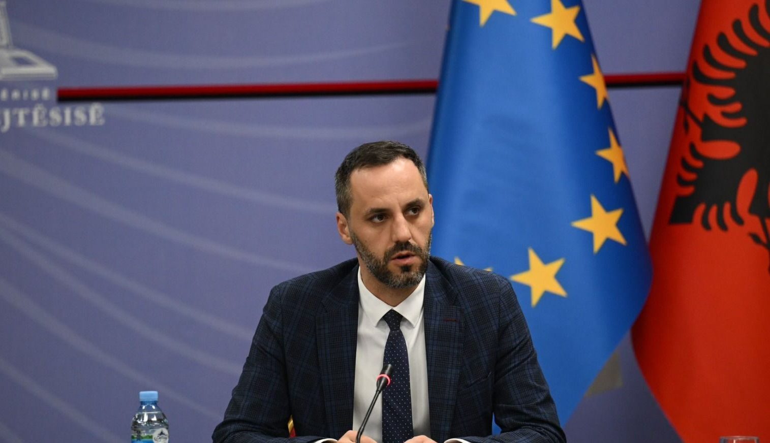 Ministri Lamallari: Amnistia penale drejt miratimit, përfitojnë mbi 10 mijë persona, 380 lirohen menjëherë