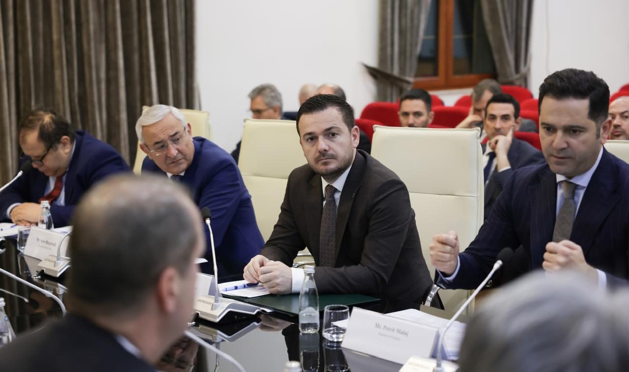 Garancia Sovrane nxit kreditimin: 3 miliardë lekë për bujqësinë dhe bizneset e vogla