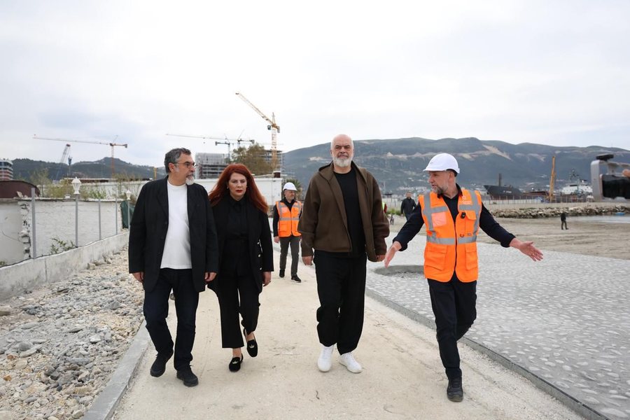 Work Continues on “Lungomare 4” in Vlora as Another Segment of the Seaside Promenade Nears Completion