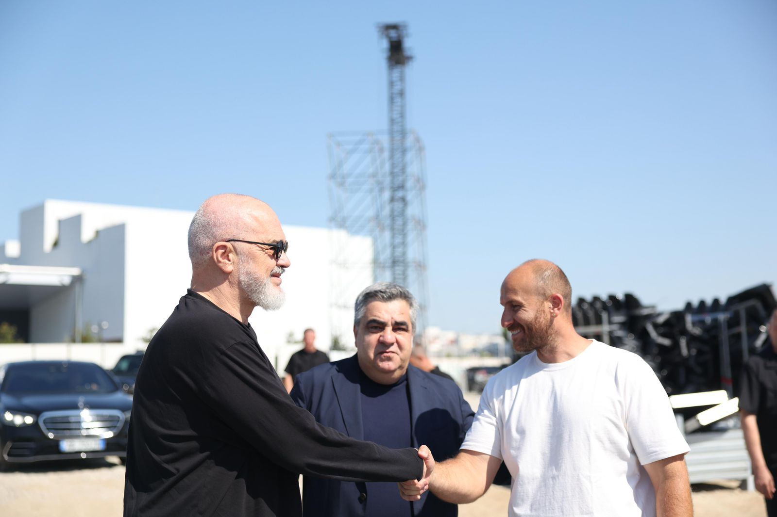 Tirana in the final stage of preparations for Kanye West’s major concert