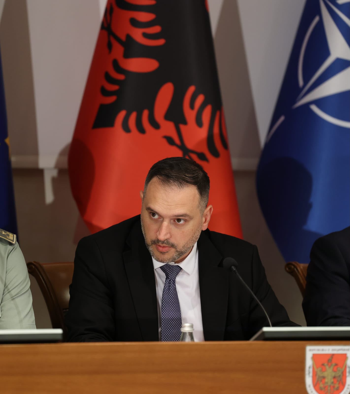 Ministri Nufi: Shqipëria përgatitet për fazën e re të NATO-s me më shumë investime në mbrojtje dhe modernizim të Forcave të Armatosura