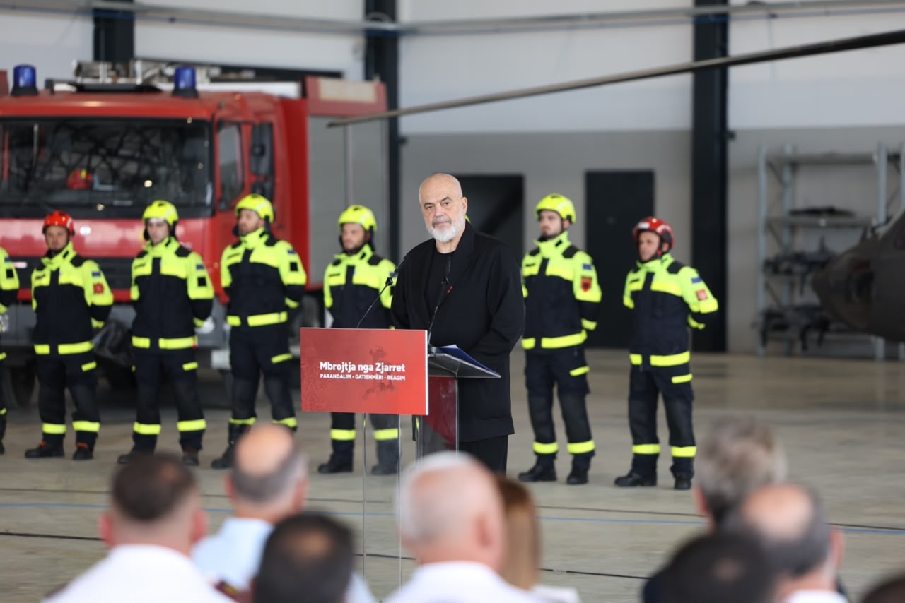 Me zjarrfikësit dhe trupat e Emergjencave Civile, forcim i kapaciteteve për mbrojtjen nga zjarret