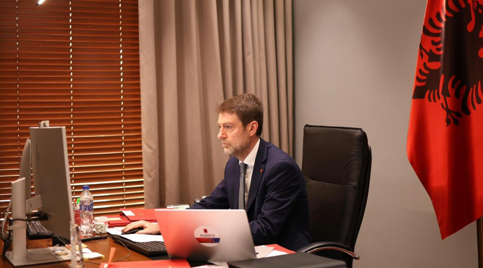 Minister Hoxha Announces Over 17,000 Textbooks for Albanian Children in the Diaspora for the New School Year